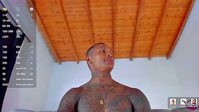 Snapshot of esteveen_ortegas_ chatting on April 2, 6:49 pm esteveen ortegas online show from April 2, 6:49 pm