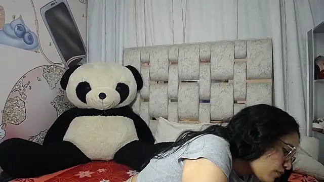 KEYRA-MILLER- online show from December 19, 2:51 am