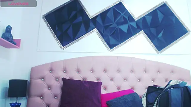 andrea safeira doll online show from March 3, 3:30 am