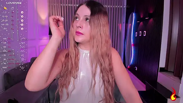 Leah Grey online show from January 6, 3:40 pm