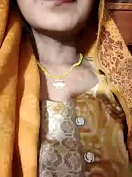 RADHA95 online show from January 16, 5:23 pm