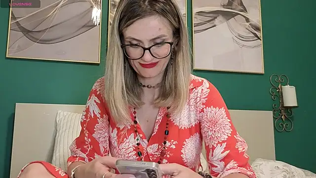 hotjessyca online show from May 21, 6:48 pm