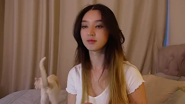 Sarasuo1 online show from December 2, 11:01 am