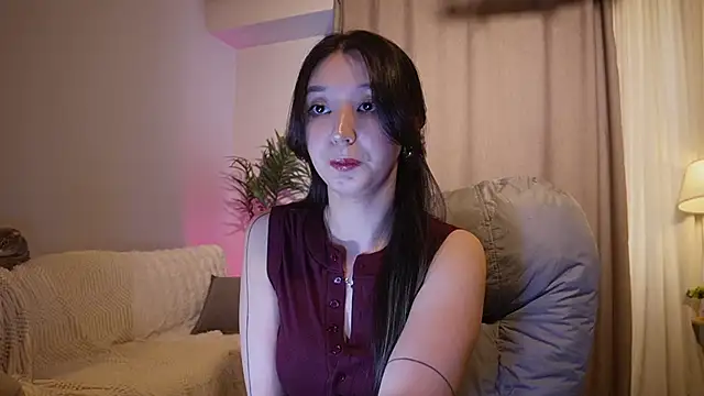 Sarasuo1 online show from July 23, 1:42 pm