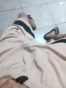 Snapshot of Djdjdjfk chatting on March 27, 7:25 am Djdjdjfk online show from March 27, 7:25 am