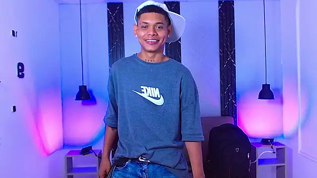 Damar fhelipe online show from September 23, 4:48 am