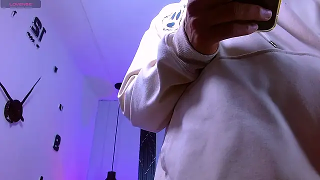 Damar fhelipe online show from October 14, 4:24 am