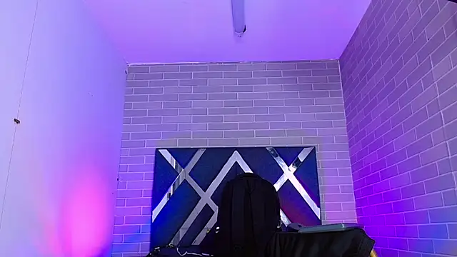 Damar fhelipe online show from October 25, 8:36 pm