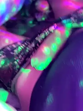 Snapshot of balamuc97 chatting on December 16, 3:22 am balamuc97 online show from December 16, 3:22 am