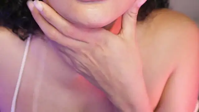 Mysensualbrunette1 online show from December 3, 1:19 am