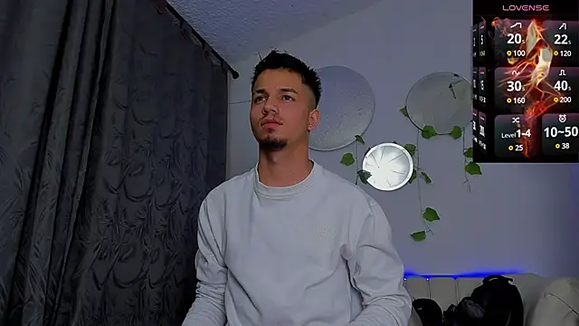 Issac james  online show from January 9, 11:14 am