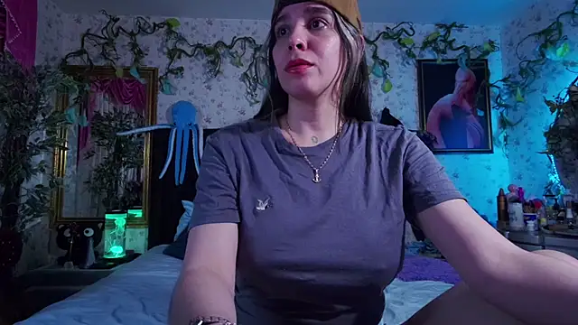 Elizabeth77  online show from January 16, 10:10 am