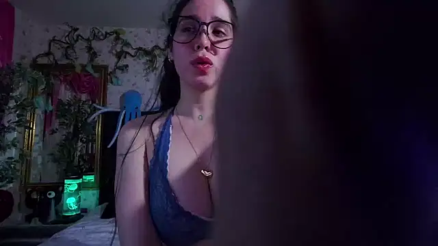 Elizabeth77  online show from January 26, 10:23 am