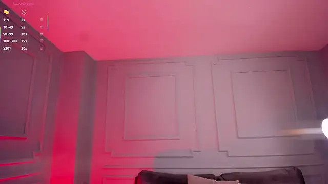 PaulinaSantos  online show from February 24, 7:34 pm