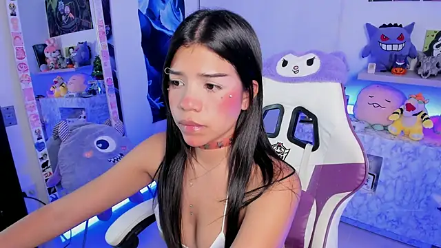 cutestephuwu online show from December 18, 3:37 am