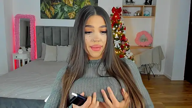 Fancy Jenn online show from December 13, 6:59 pm