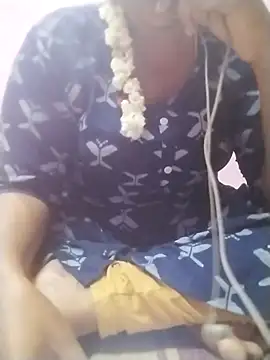 Tamilpriya46 online show from March 3, 5:07 pm