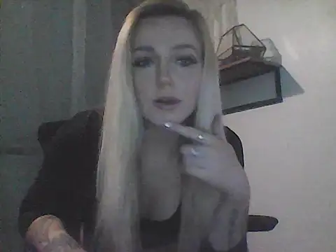 Snapshot of ThatSlutNamed-Heather chatting on March 3, 6:26 am ThatSlutNamed-Heather online show from March 3, 6:26 am