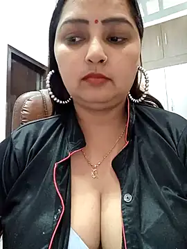 Dianaa9 online show from March 6, 6:05 pm
