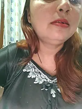 Dianaa9 online show from May 3, 5:13 am
