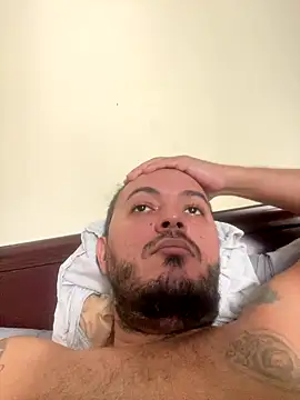 mfloressd14 online show from November 7, 4:18 pm