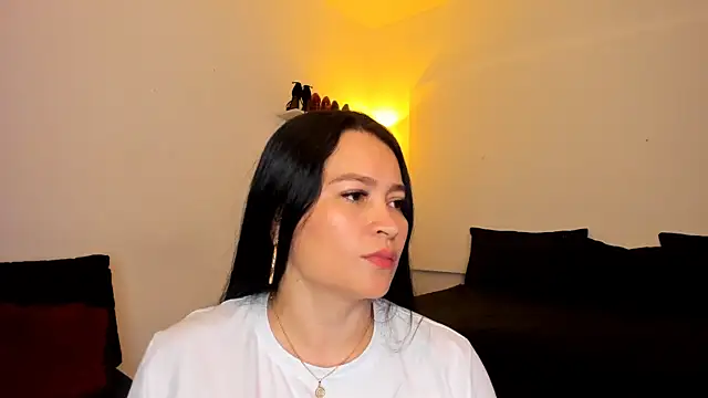 leslie k online show from February 26, 1:43 am