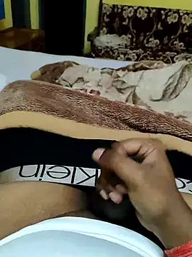 Brown Munda047 online show from December 12, 7:37 pm