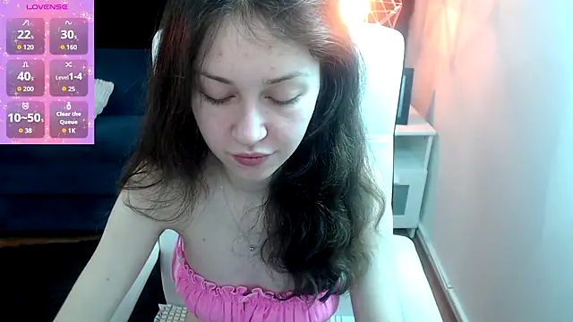 AfinaCutie online show from February 5, 7:13 am