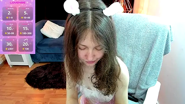 AfinaCutie online show from February 15, 8:13 am