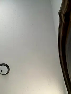 Snapshot of ebonyred chatting on September 15, 3:01 pm ebonyred online show from September 15, 3:01 pm