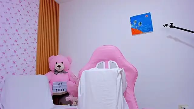 Soyqueen online show from April 28, 4:06 am