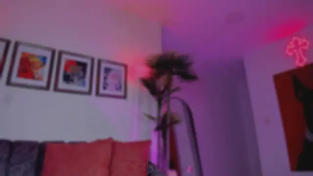 Taylor  foxxx online show from September 19, 5:09 am