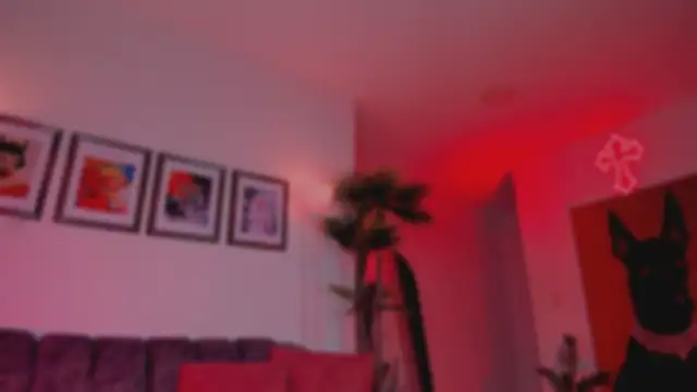 Taylor  foxxx online show from February 27, 5:40 am