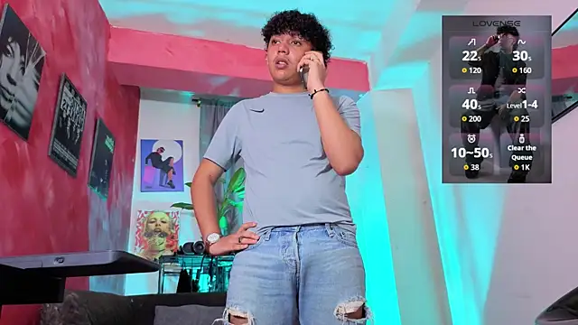 Snapshot of GaelOconner chatting on March 9, 1:42 am GaelOconner online show from March 9, 1:42 am