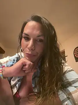 Lady Knaller online show from May 11, 7:55 pm
