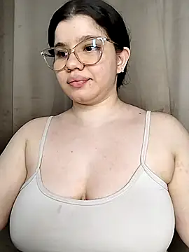 Snapshot of Danzel1105 chatting on September 25, 12:58 am Danzel1105 online show from September 25, 12:58 am