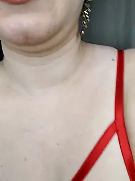 Snapshot of Danzel1105 chatting on October 10, 9:08 am Danzel1105 online show from October 10, 9:08 am