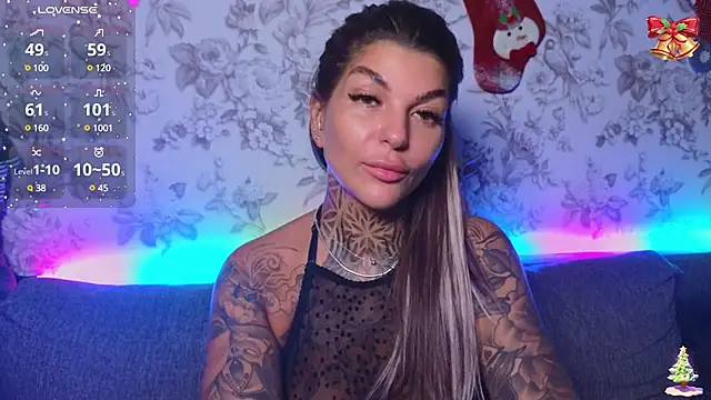 tattooedBabyy online show from December 14, 12:44 pm