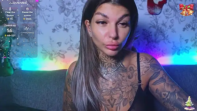 tattooedBabyy online show from December 16, 10:29 am