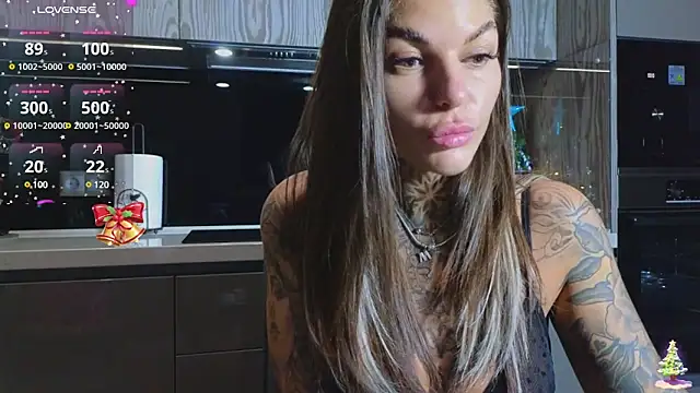 tattooedBabyy online show from January 2, 11:52 am