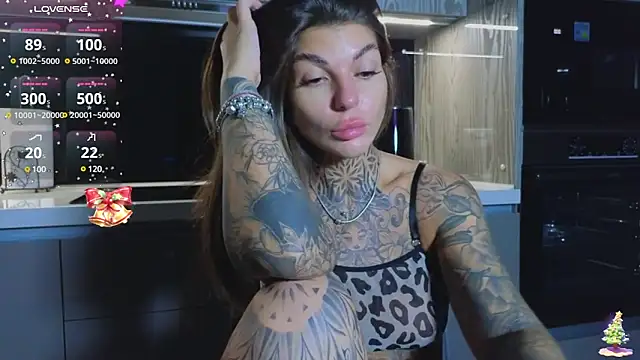 tattooedBabyy online show from January 9, 2:29 pm