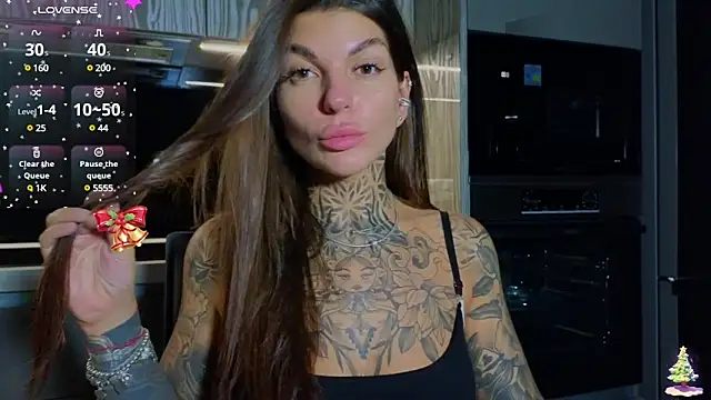 tattooedBabyy online show from January 10, 11:22 am