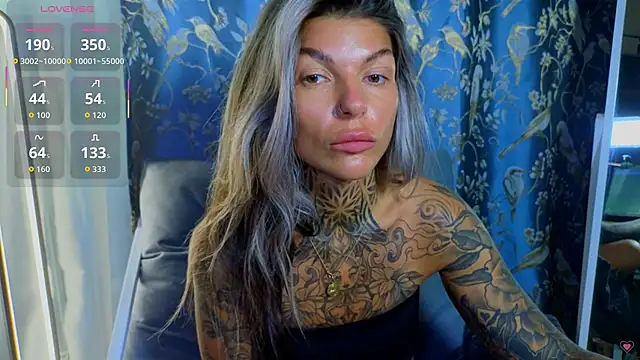 tattooedBabyy online show from October 29, 7:43 am
