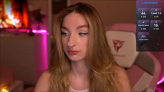 Snapshot of Lexy_kiky chatting on January 21, 9:04 pm Lexy kiky online show from January 21, 9:04 pm