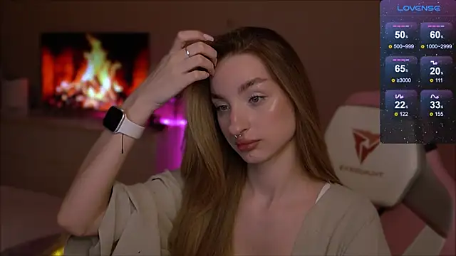 Snapshot of Lexy_kiky chatting on February 9, 1:00 am Lexy kiky online show from February 9, 1:00 am