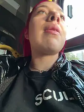 Dalila Thoms online show from January 2, 11:31 am