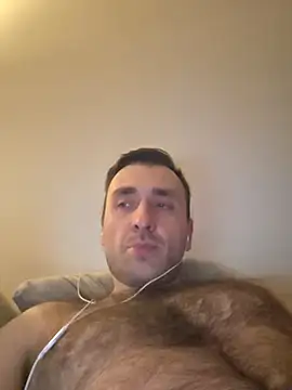 TIGERRR86 online show from April 12, 8:14 pm