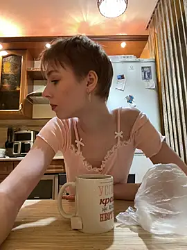 Crayzy Luv online show from March 13, 9:26 pm