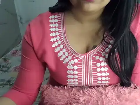 Trezza online show from May 5, 8:28 pm