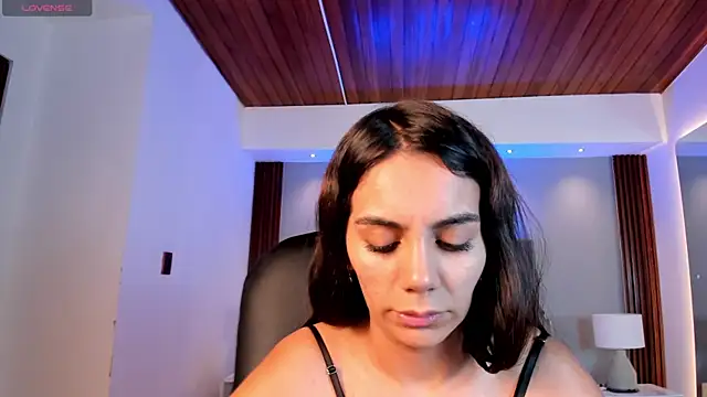 martina mancini online show from May 11, 4:04 pm